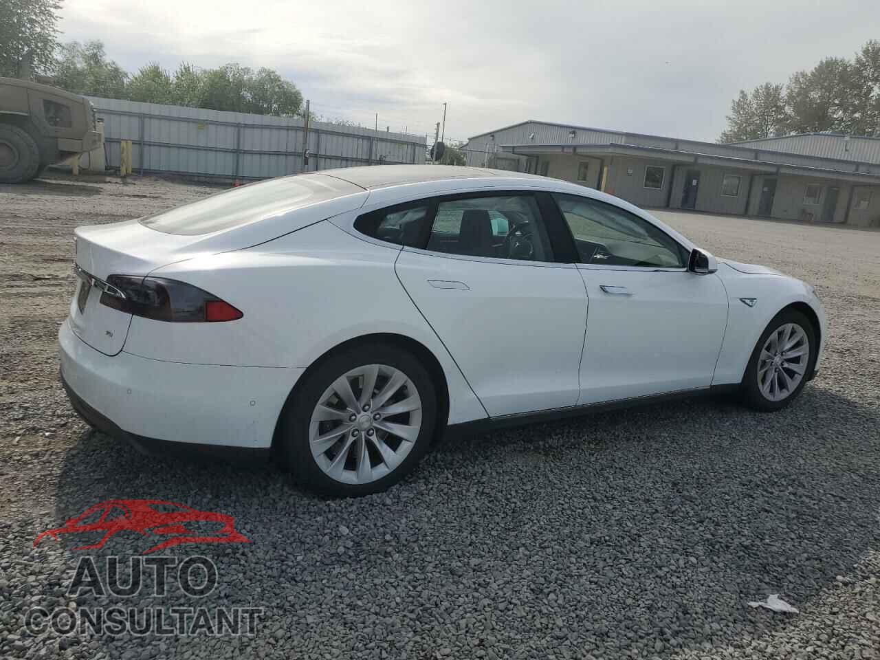 TESLA MODEL S 2016 - 5YJSA1E11GF132483