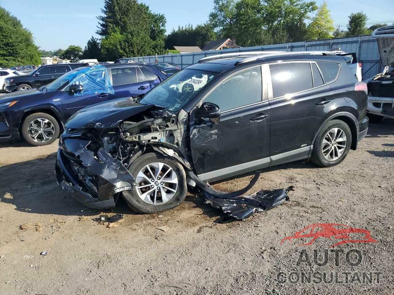 TOYOTA RAV4 2017 - JTMRJREV9HD092789