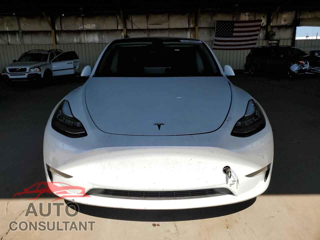 TESLA MODEL Y 2021 - 5YJYGDEE7MF084366