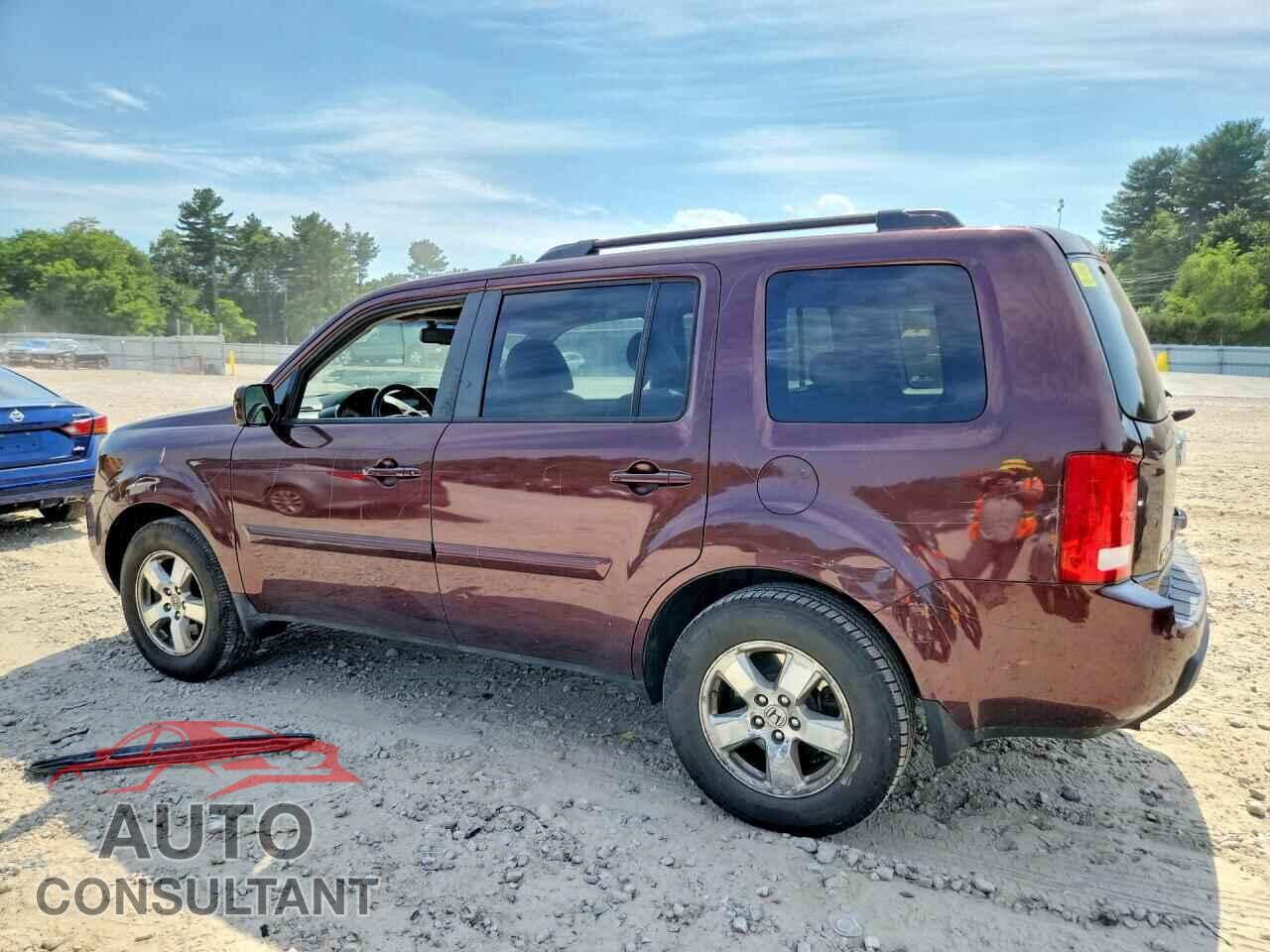 HONDA PILOT 2011 - 5FNYF4H58BB088633