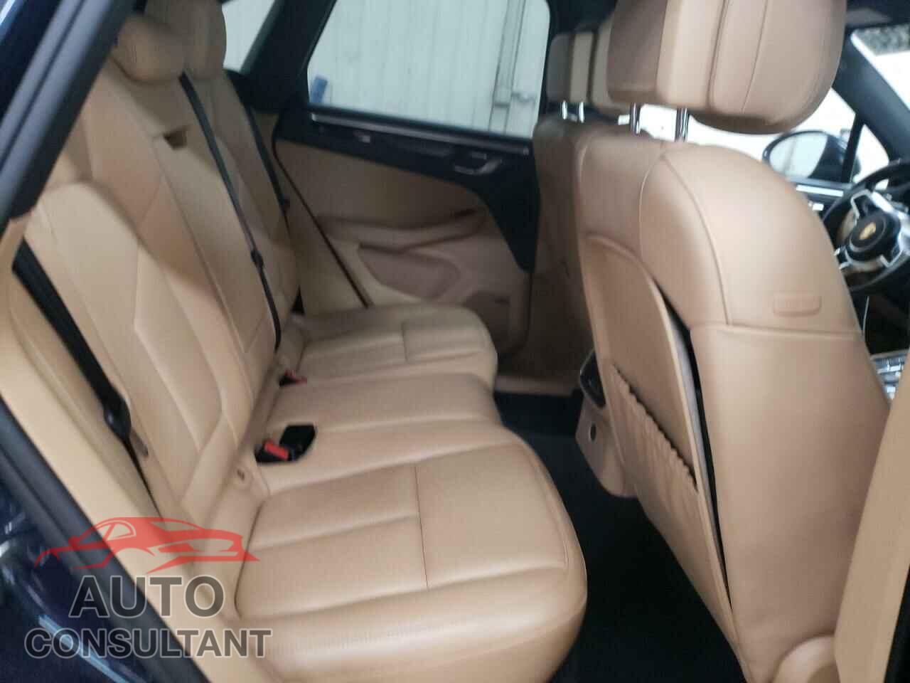 PORSCHE MACAN 2017 - WP1AA2A59HLB80790