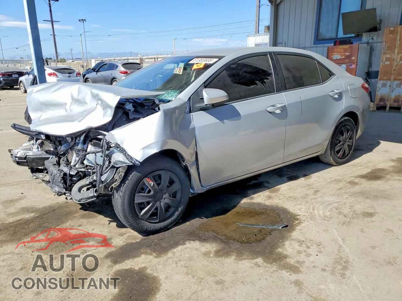 TOYOTA COROLLA 2015 - 5YFBURHE4FP303301