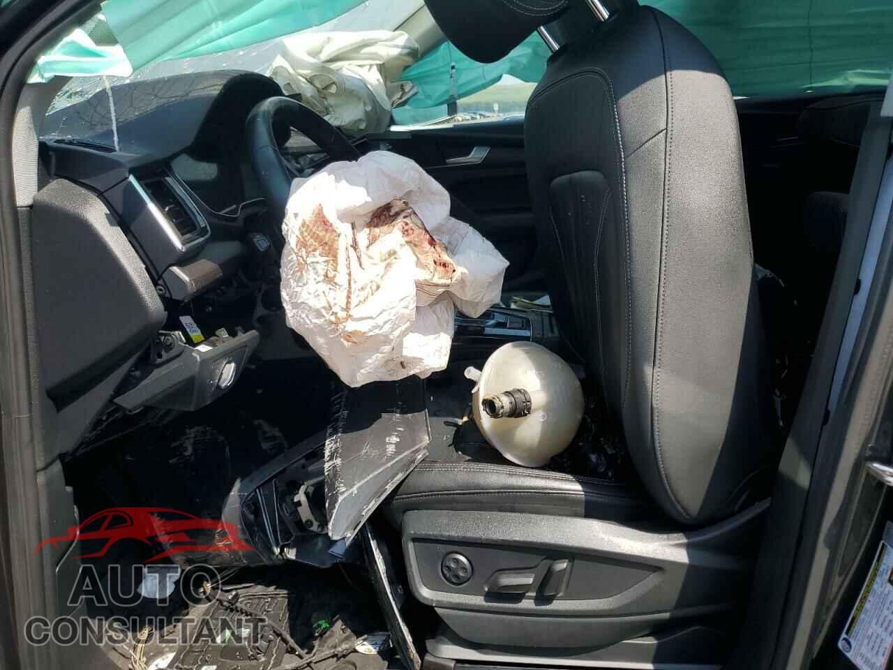AUDI Q5 2021 - WA1BAAFY2M2018285