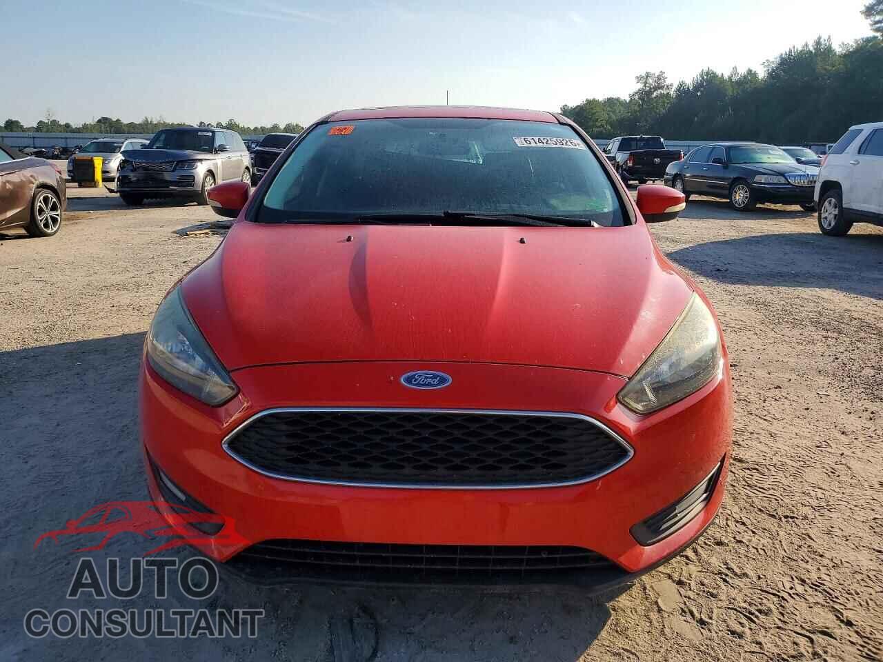 FORD FOCUS 2016 - 1FADP3K2XGL367662