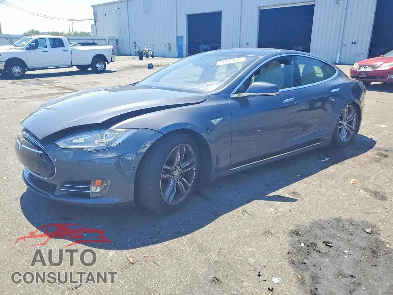 TESLA MODEL S 2014 - 5YJSA1H19EFP60476