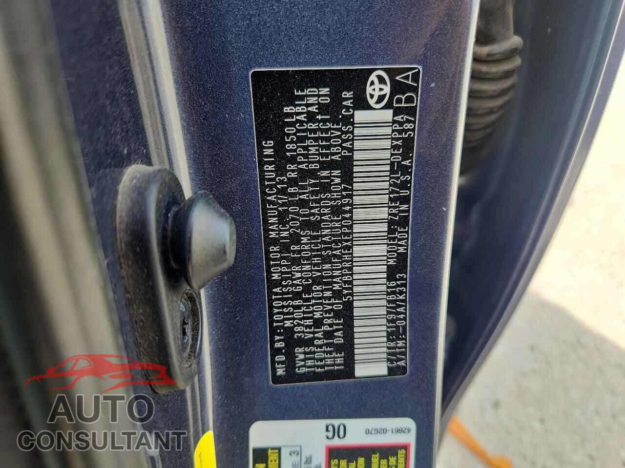 TOYOTA COROLLA 2014 - 5YFBPRHEXEP044917