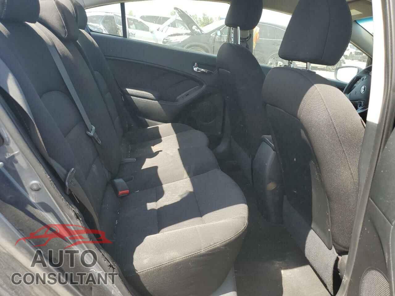 KIA FORTE 2016 - KNAFK4A67G5554158