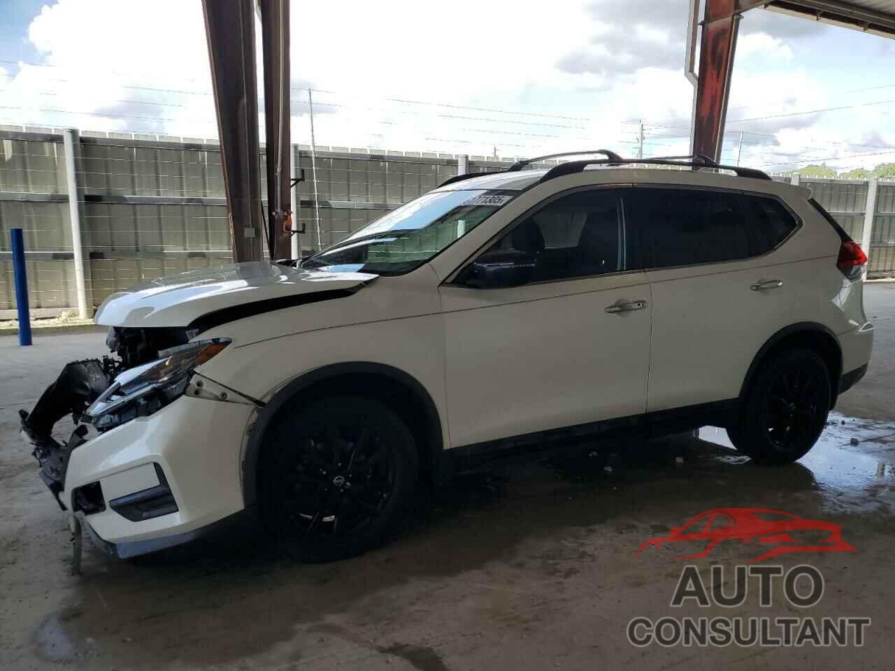 NISSAN ROGUE 2017 - 5N1AT2MT9HC871481