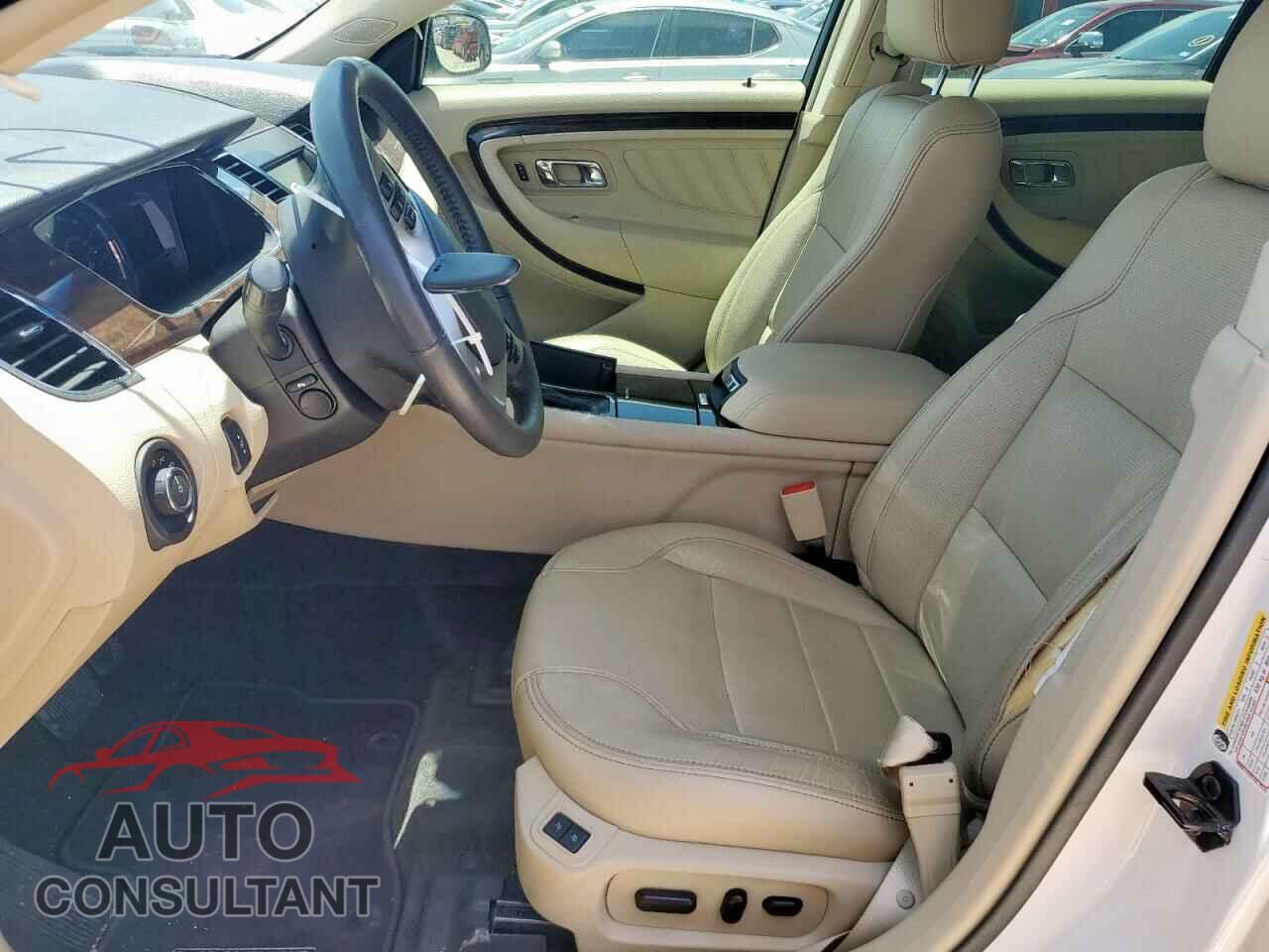 FORD TAURUS 2015 - 1FAHP2F85FG192190