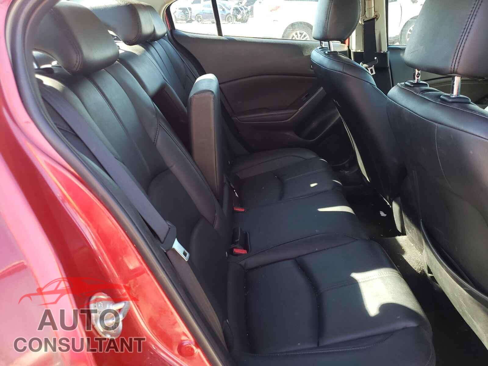MAZDA 3 2017 - 3MZBN1V75HM123336