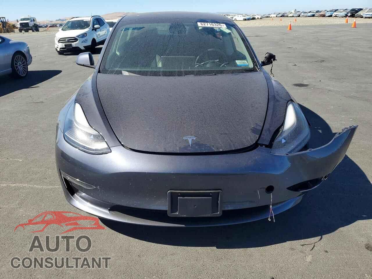 TESLA MODEL 3 2021 - 5YJ3E1EC8MF093669