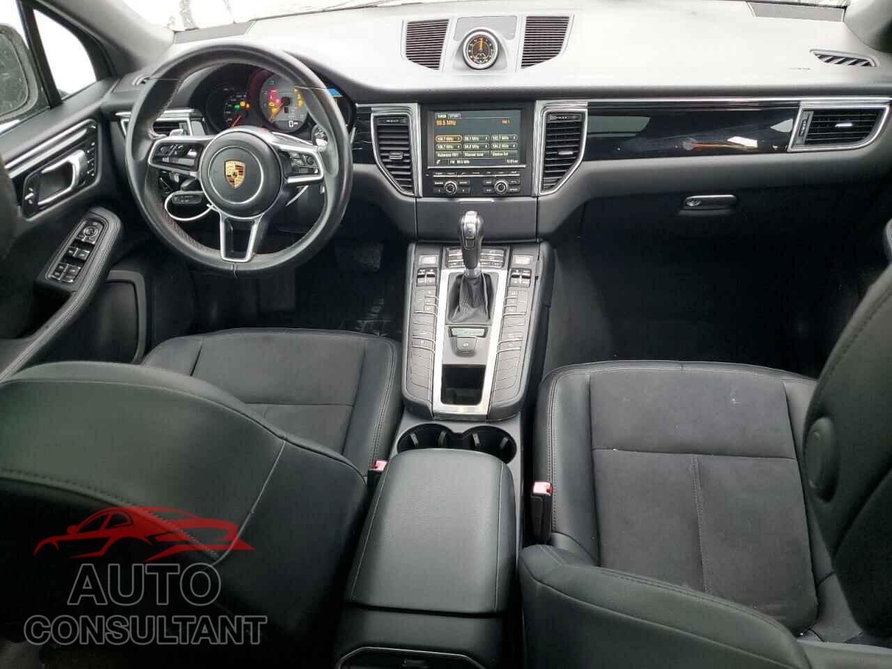 PORSCHE MACAN 2016 - WP1AB2A57GLB46116