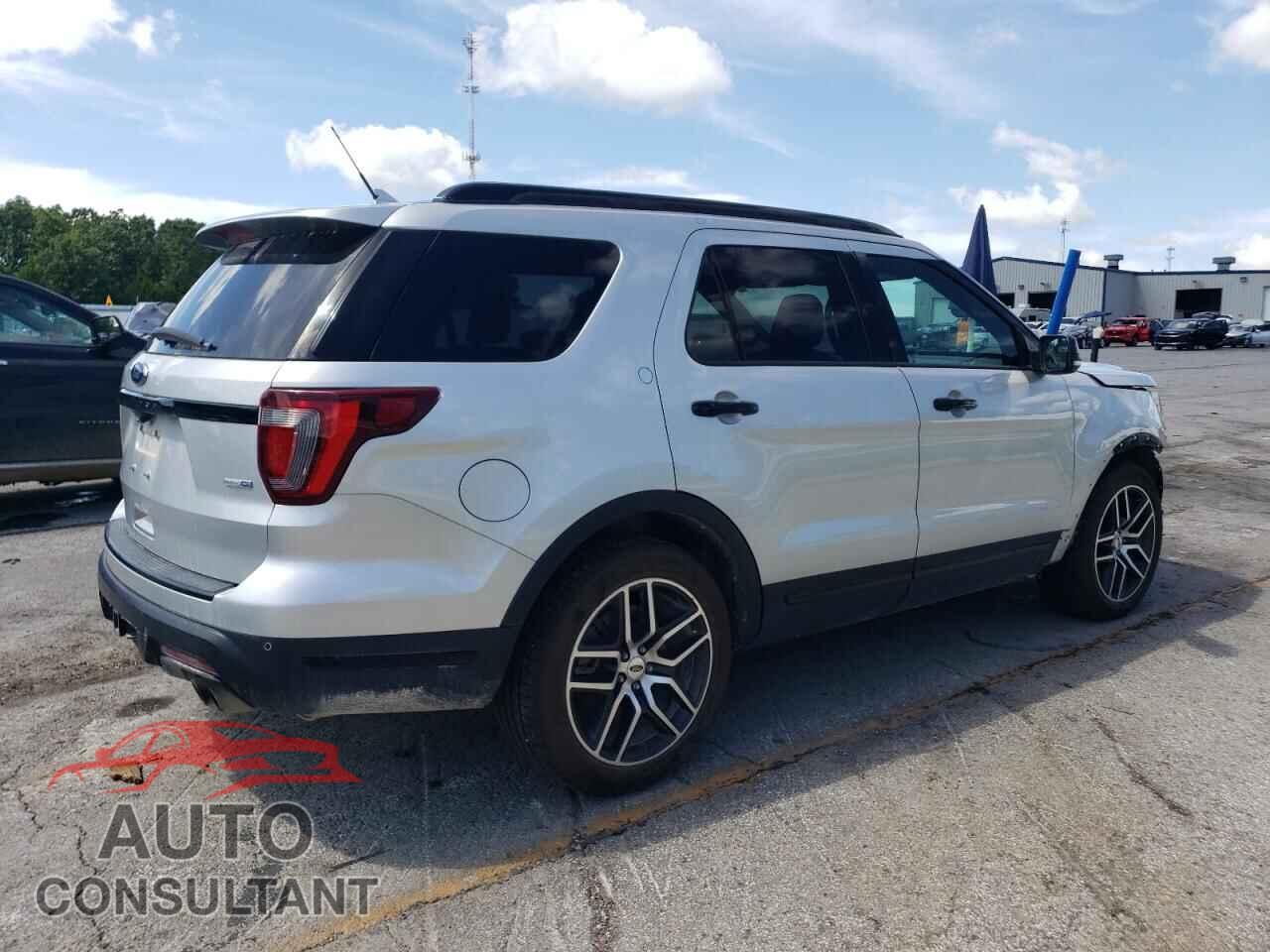 FORD EXPLORER 2018 - 1FM5K8GT6JGB13745