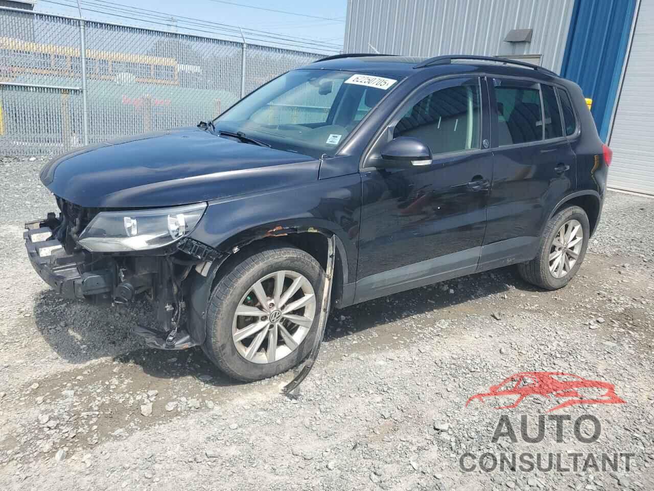 VOLKSWAGEN TIGUAN 2017 - WVGNV7AX1HK040434