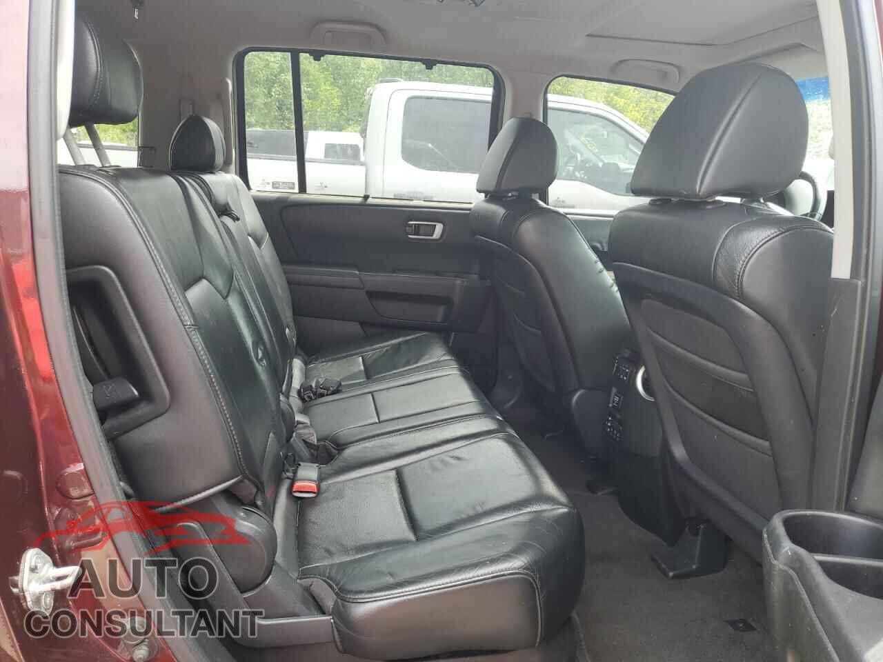 HONDA PILOT 2009 - 5FNYF48919B004875