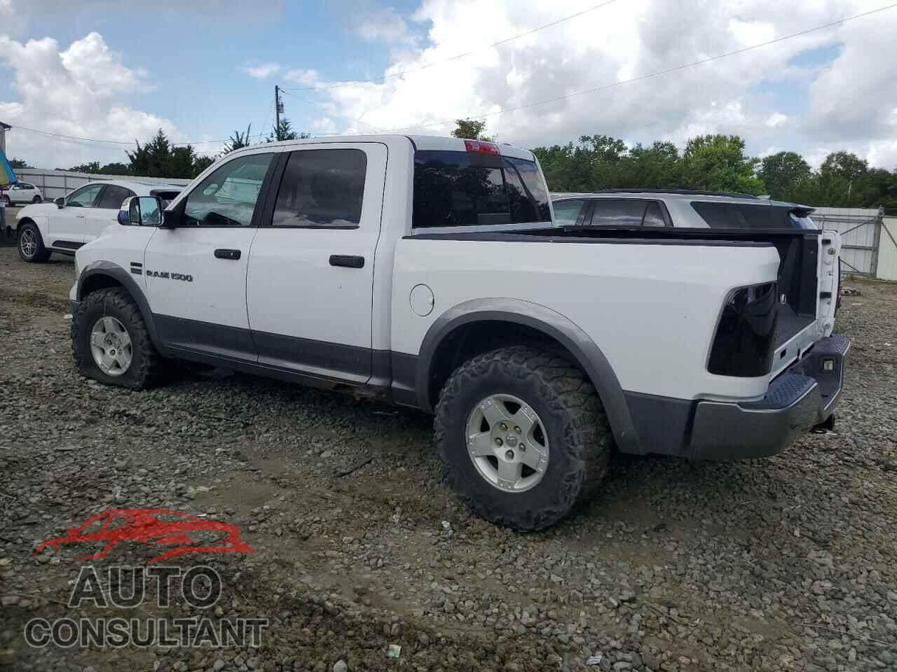 DODGE RAM 1500 2012 - 1C6RD7LT4CS176561