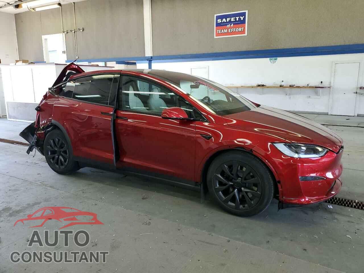 TESLA MODEL X 2024 - 7SAXCDE5XRF442190