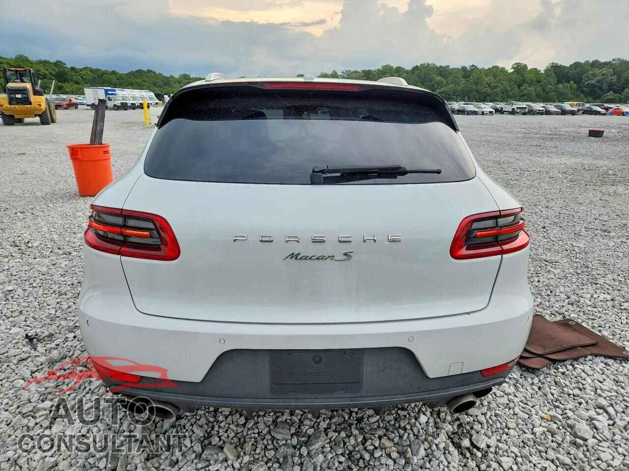 PORSCHE MACAN 2016 - WP1AB2A51GLB42689