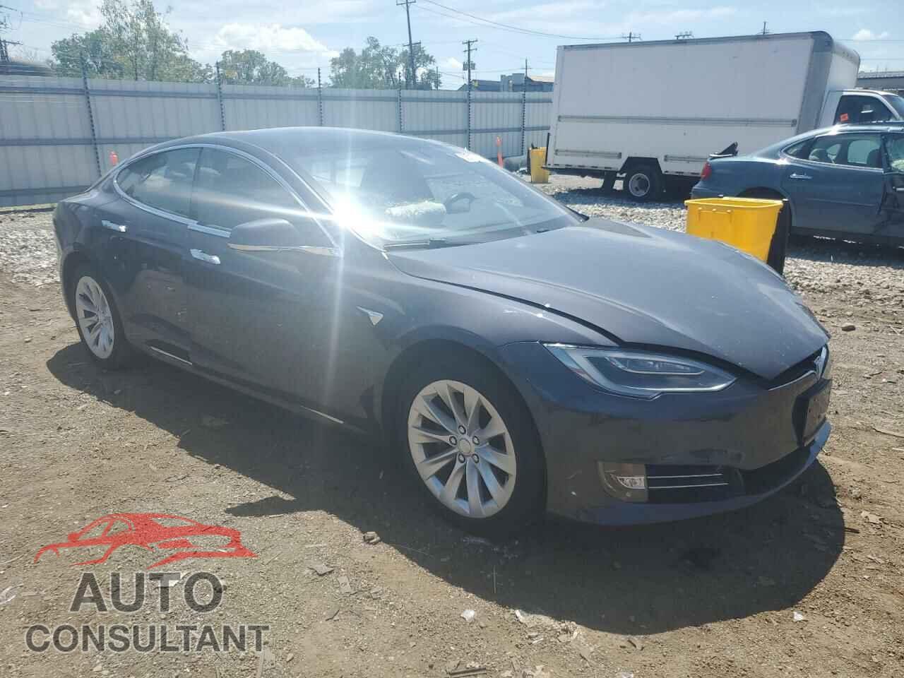 TESLA MODEL S 2018 - 5YJSA1E25JF273444
