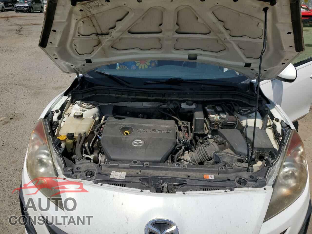 MAZDA 3 2011 - JM1BL1UF1B1437314