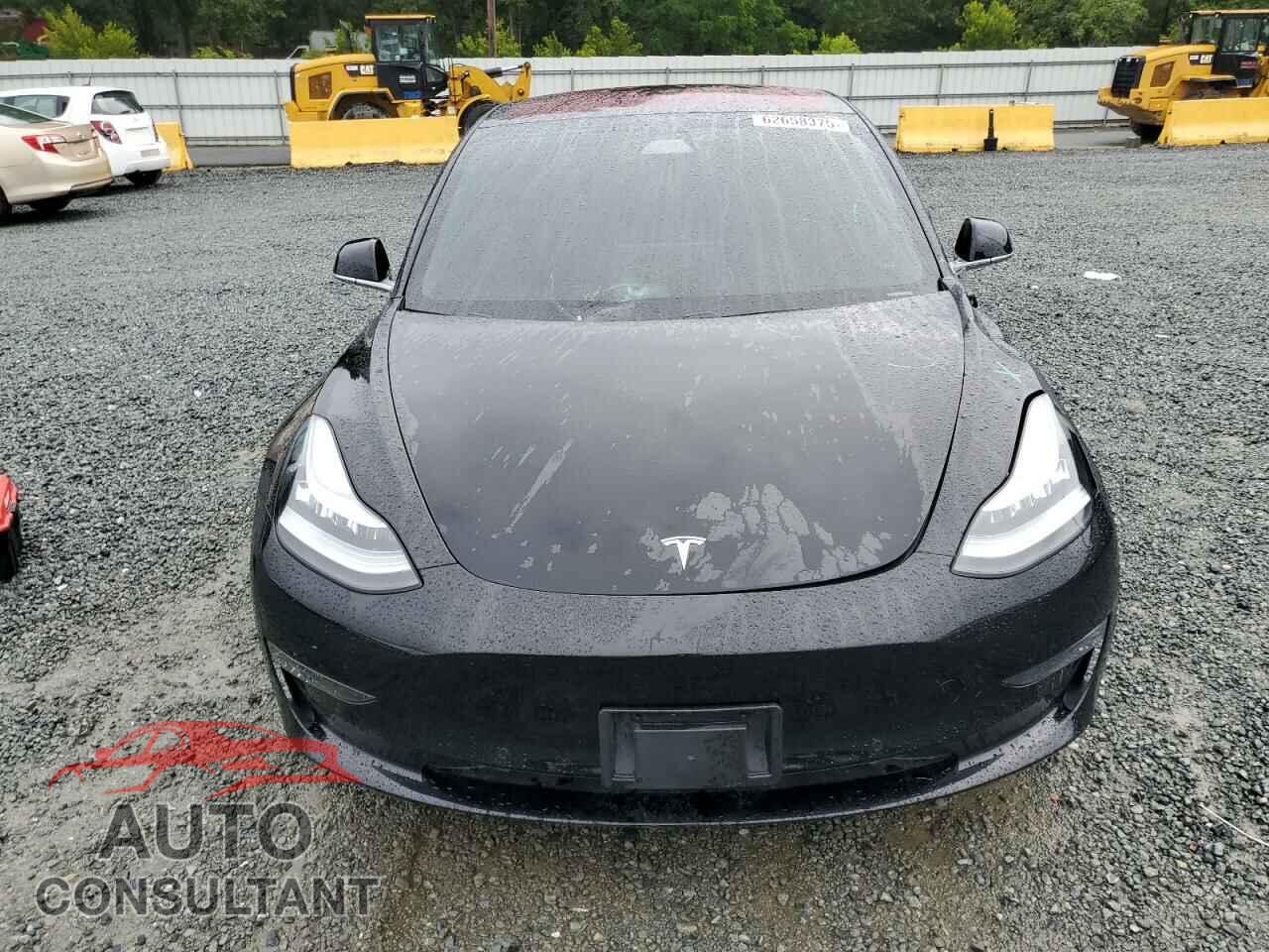 TESLA MODEL 3 2019 - 5YJ3E1EA0KF305332