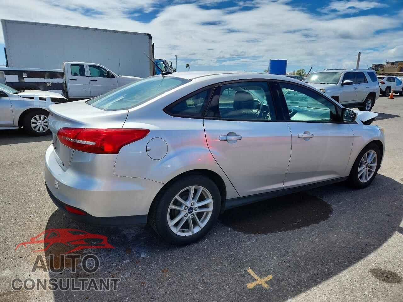 FORD FOCUS 2017 - 1FADP3F20HL342149
