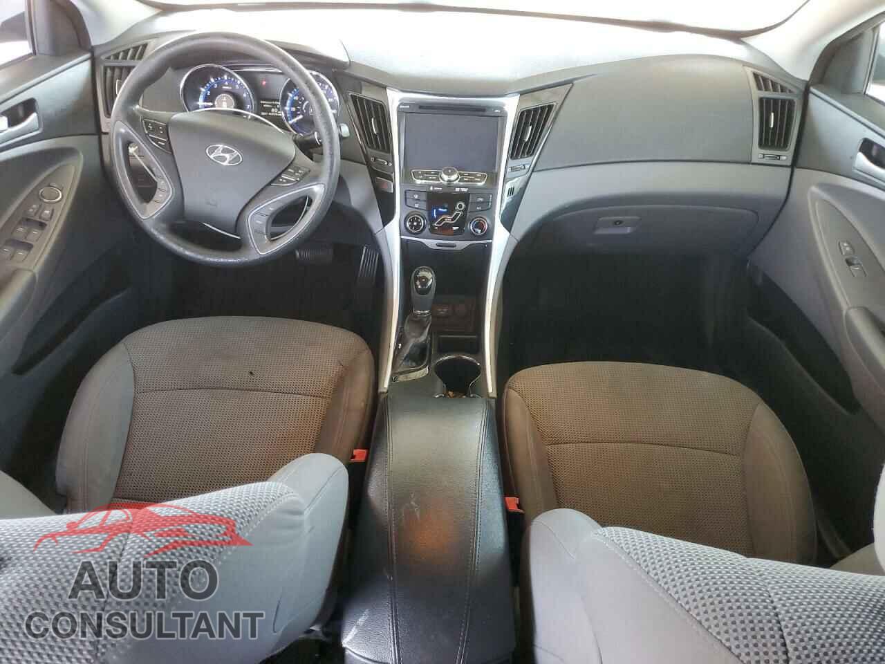 HYUNDAI SONATA 2013 - 5NPEB4AC6DH758000
