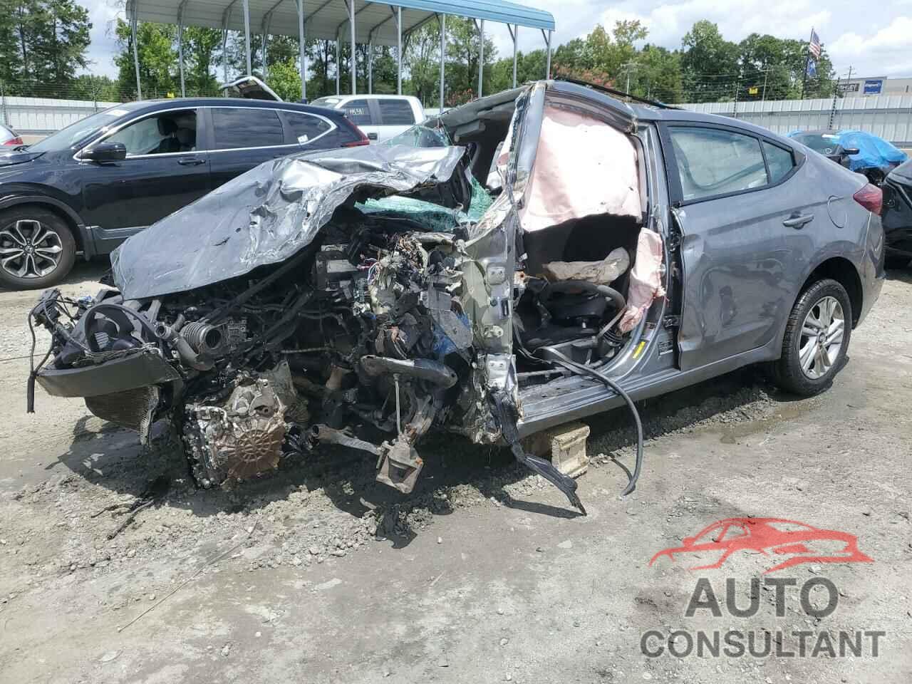 HYUNDAI ELANTRA 2019 - 5NPD84LFXKH414197