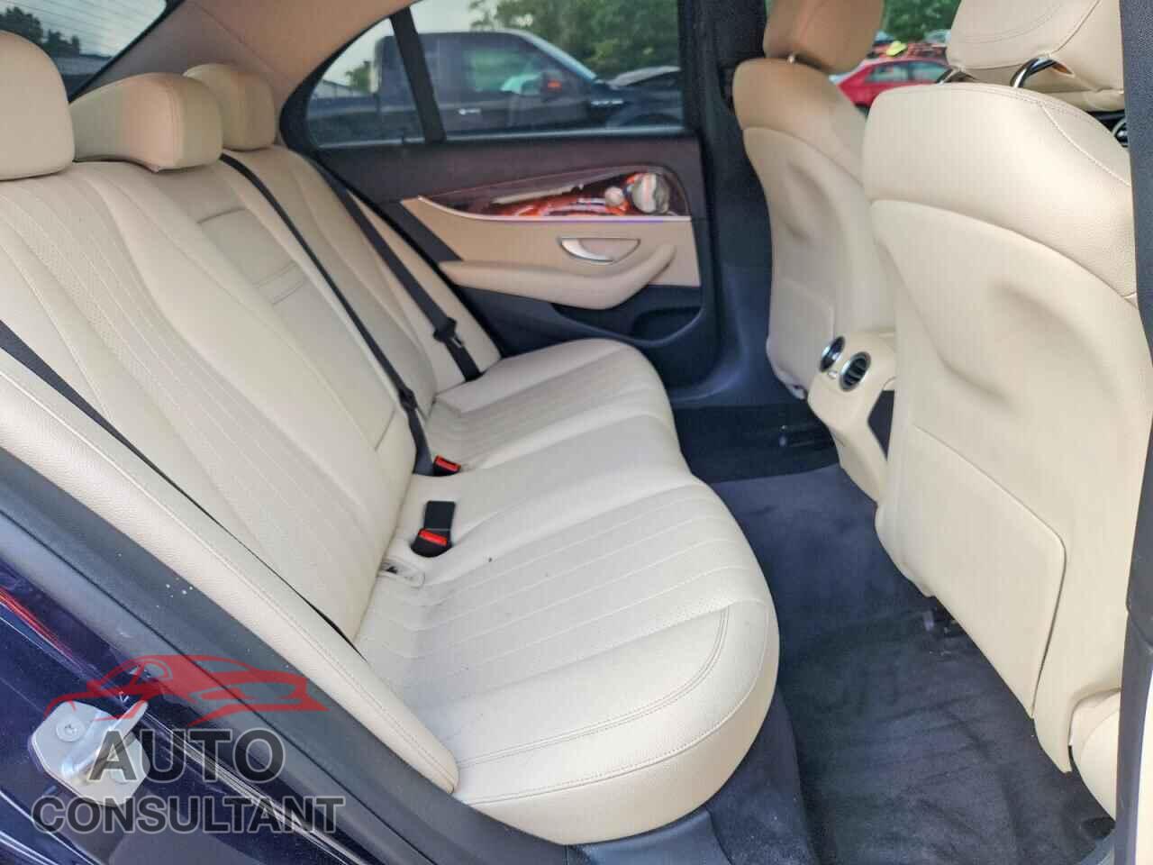 MERCEDES-BENZ E-CLASS 2018 - WDDZF4KB3JA360778