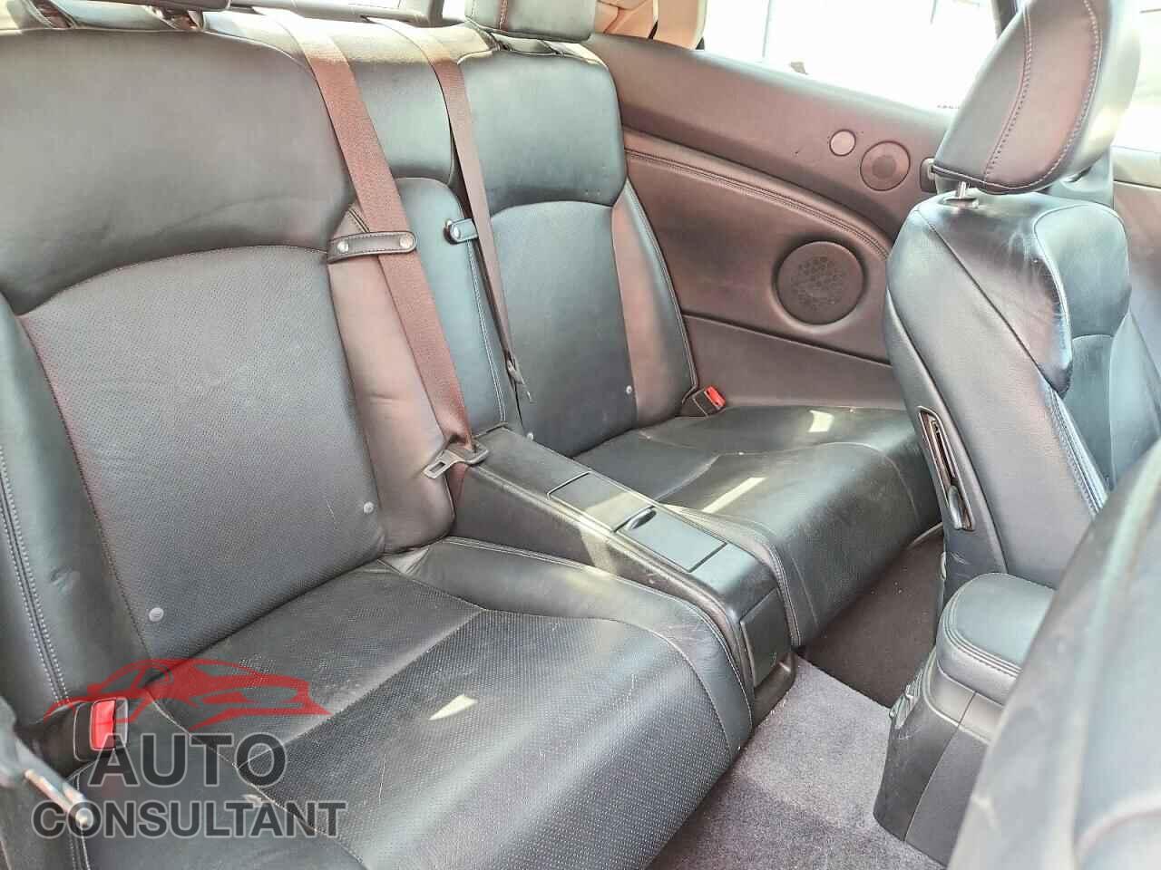 LEXUS IS 2012 - JTHFF2C22C2524761