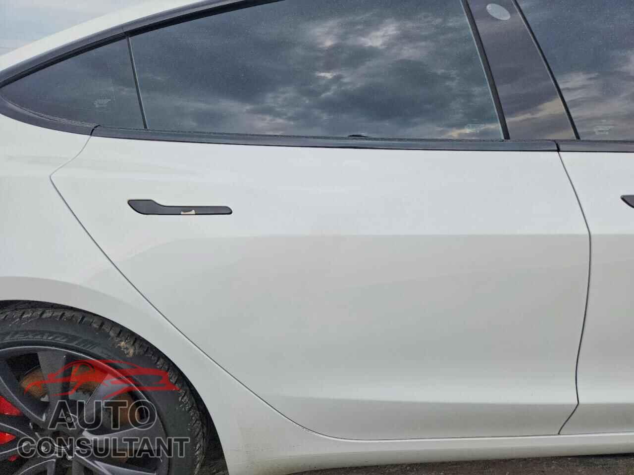 TESLA MODEL 3 2020 - 5YJ3E1EC9LF624733