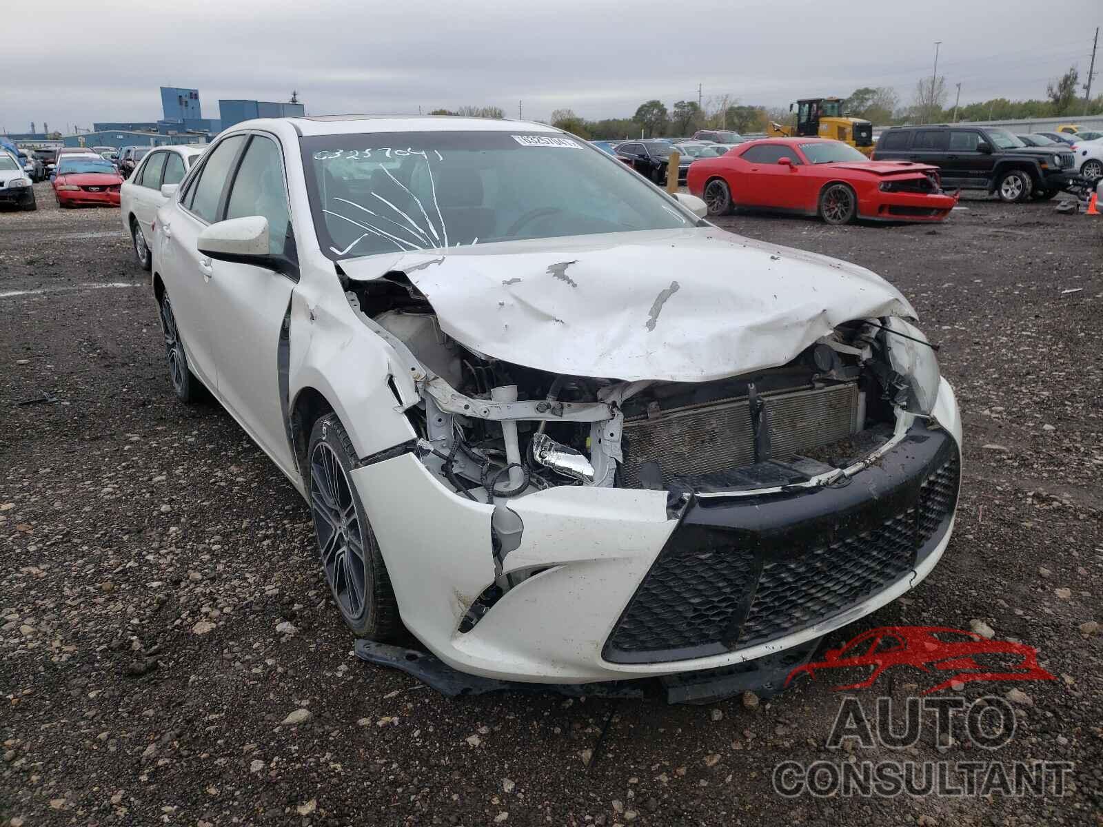 TOYOTA CAMRY 2016 - 4T1BF1FK0GU148976