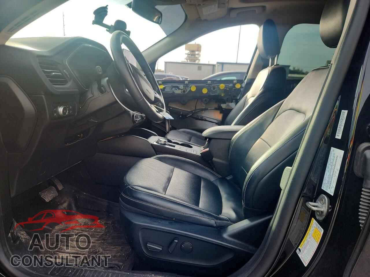 FORD ESCAPE 2020 - 1FMCU0DZ4LUA68207