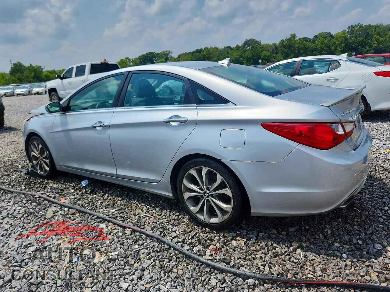 HYUNDAI SONATA 2013 - 5NPEC4AB5DH748689
