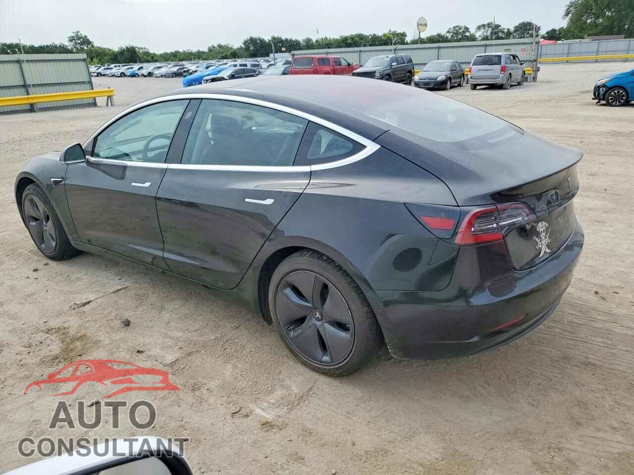 TESLA MODEL 3 2018 - 5YJ3E1EA2JF053839
