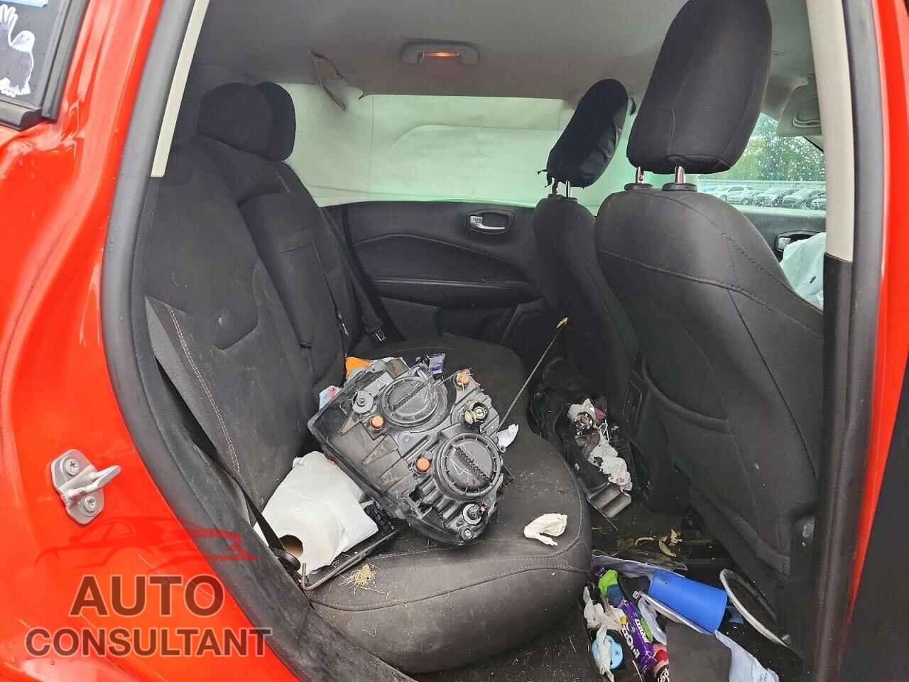 JEEP COMPASS 2019 - 3C4NJDAB2KT672805