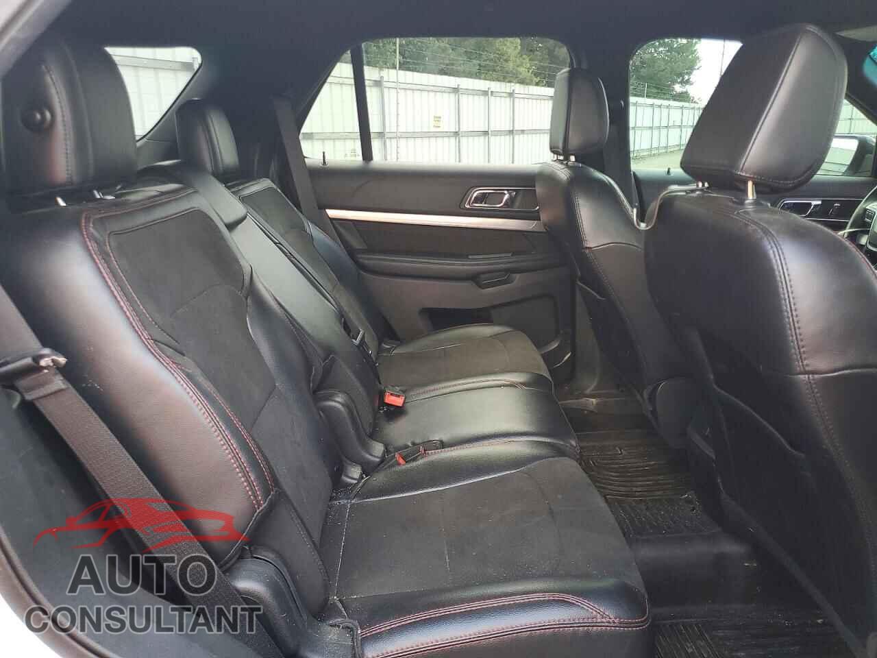 FORD EXPLORER 2018 - 1FM5K8D83JGC51100