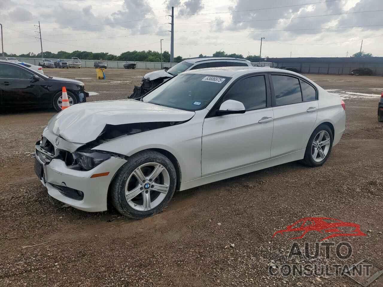 BMW 3 SERIES 2012 - WBA3A5C51CF345177