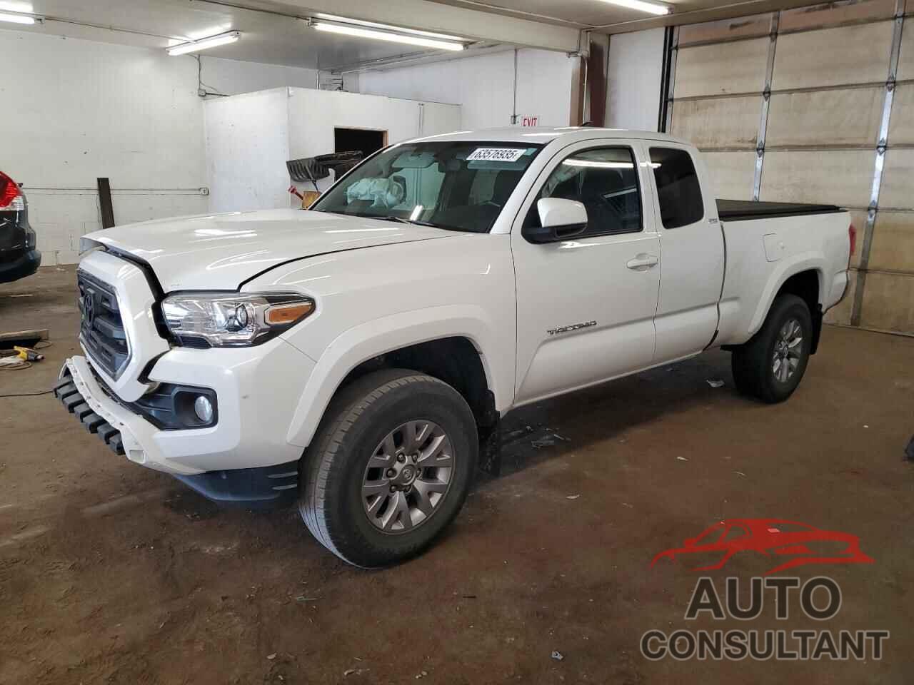TOYOTA TACOMA 2016 - 5TFSZ5AN2GX011217