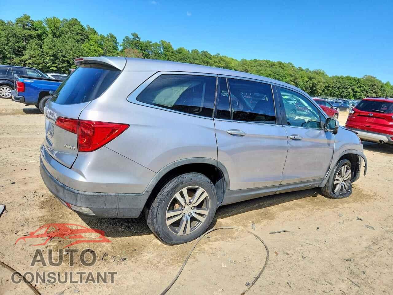 HONDA PILOT 2017 - 5FNYF6H88HB050608