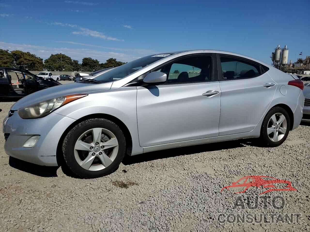 HYUNDAI ELANTRA 2012 - KMHDH4AE8CU441489