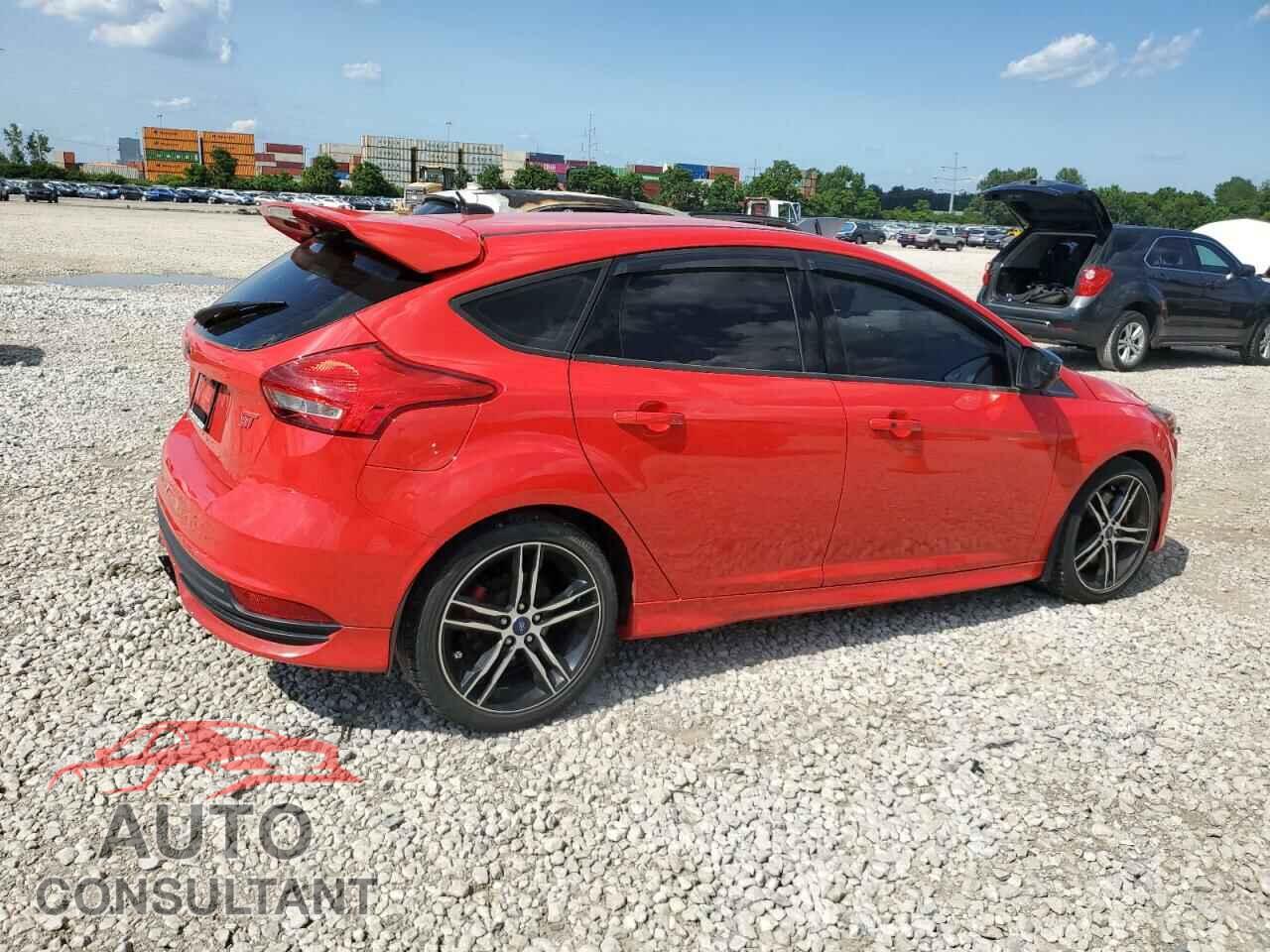 FORD FOCUS 2015 - 1FADP3L94FL260875