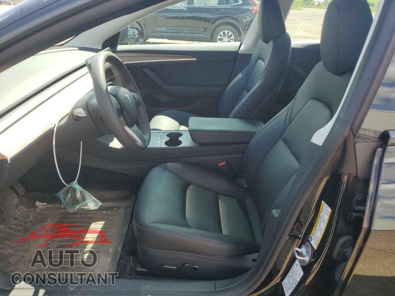TESLA MODEL 3 2023 - LRW3E1FA5PC872555