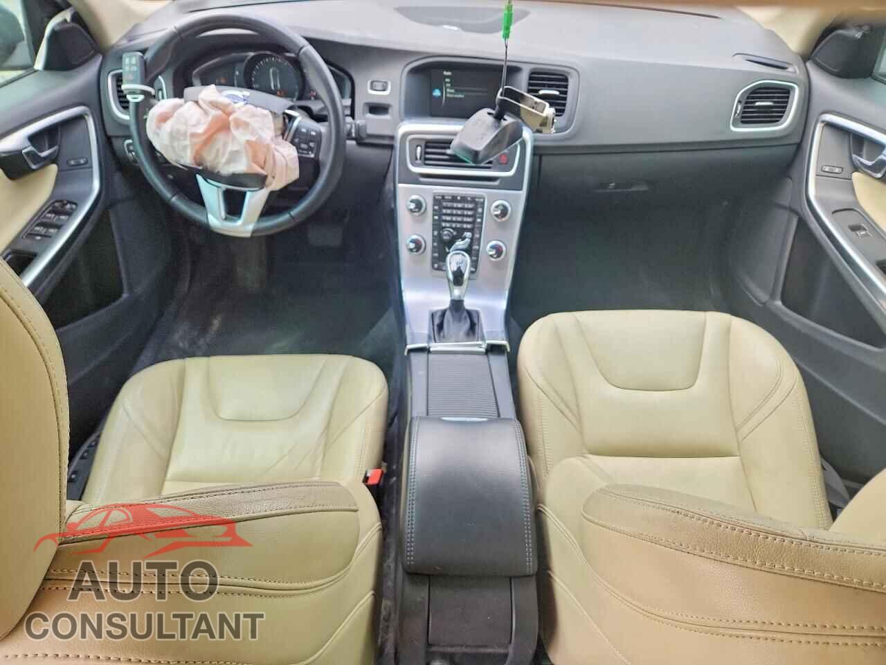 VOLVO S60 2017 - YV126MFL5H2432075