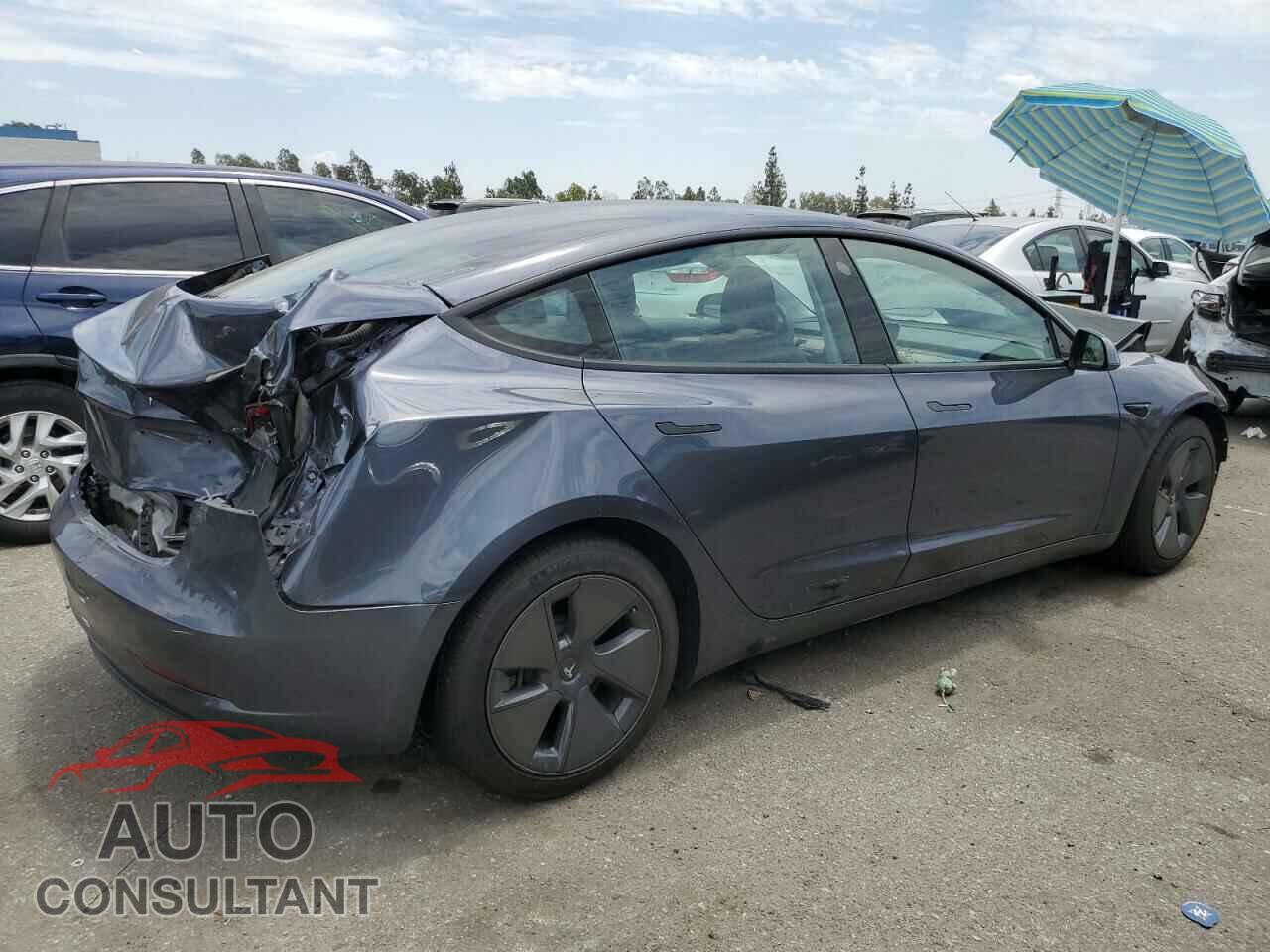 TESLA MODEL 3 2023 - 5YJ3E1EA7PF398678