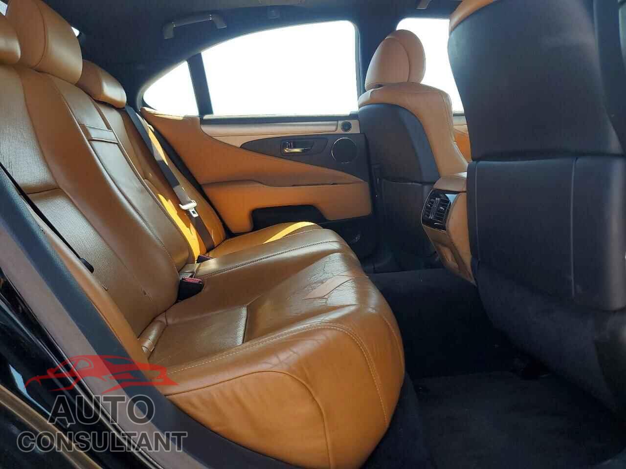 LEXUS LS460 2014 - JTHBL5EFXE5128359