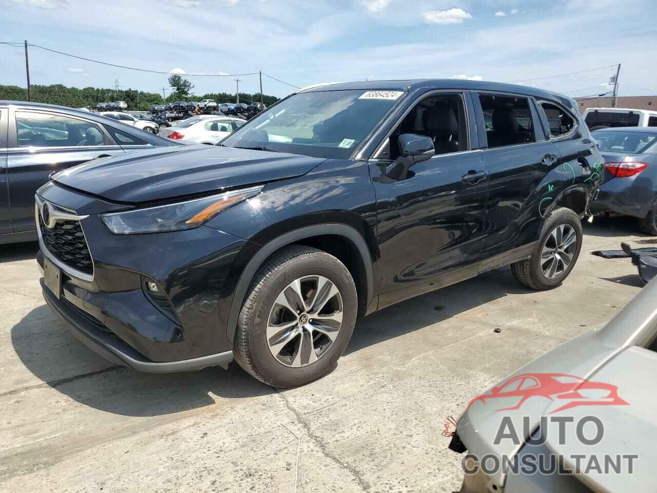 TOYOTA HIGHLANDER 2022 - 5TDGZRAH9NS107923