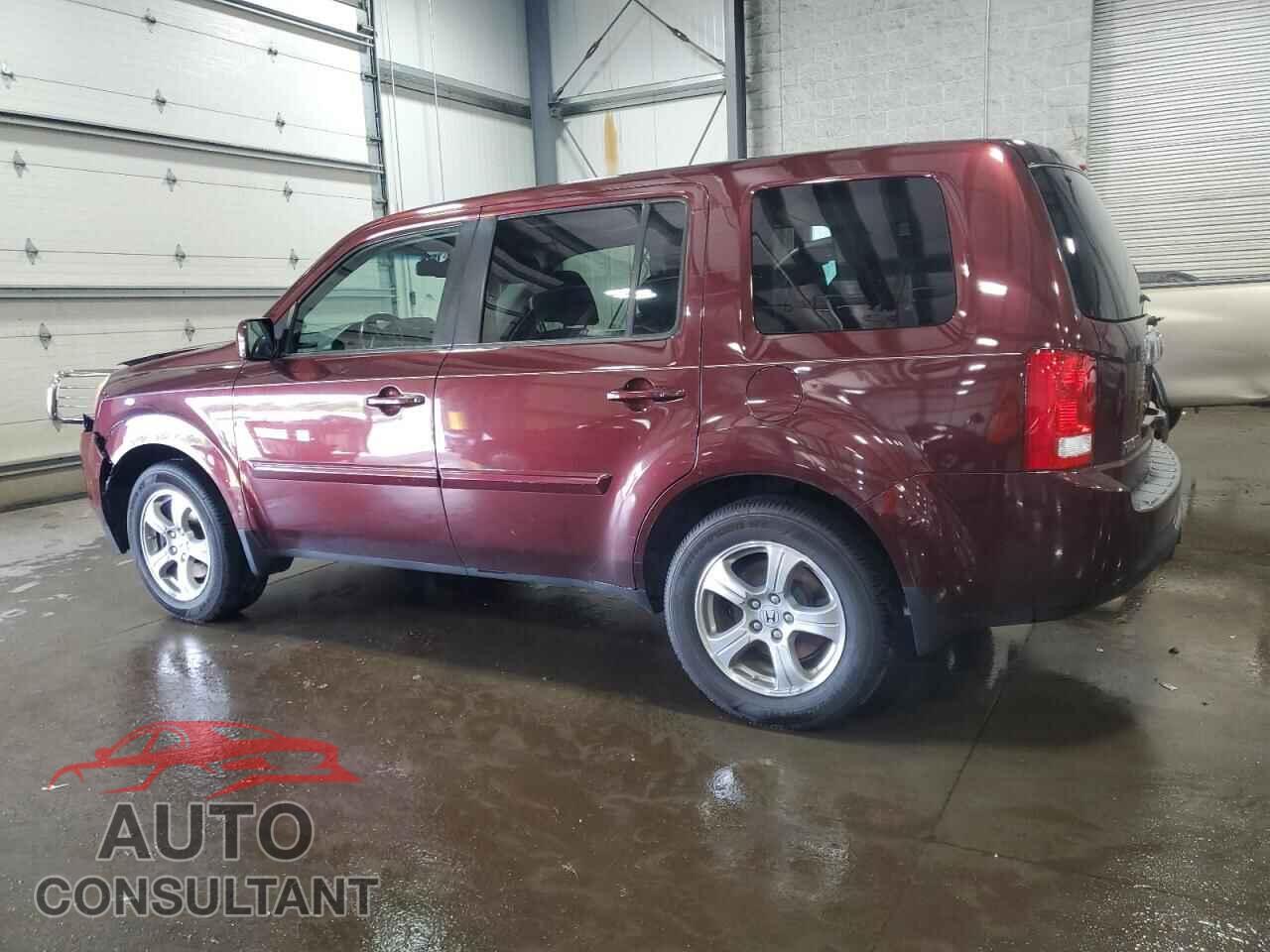 HONDA PILOT 2013 - 5FNYF4H70DB049149
