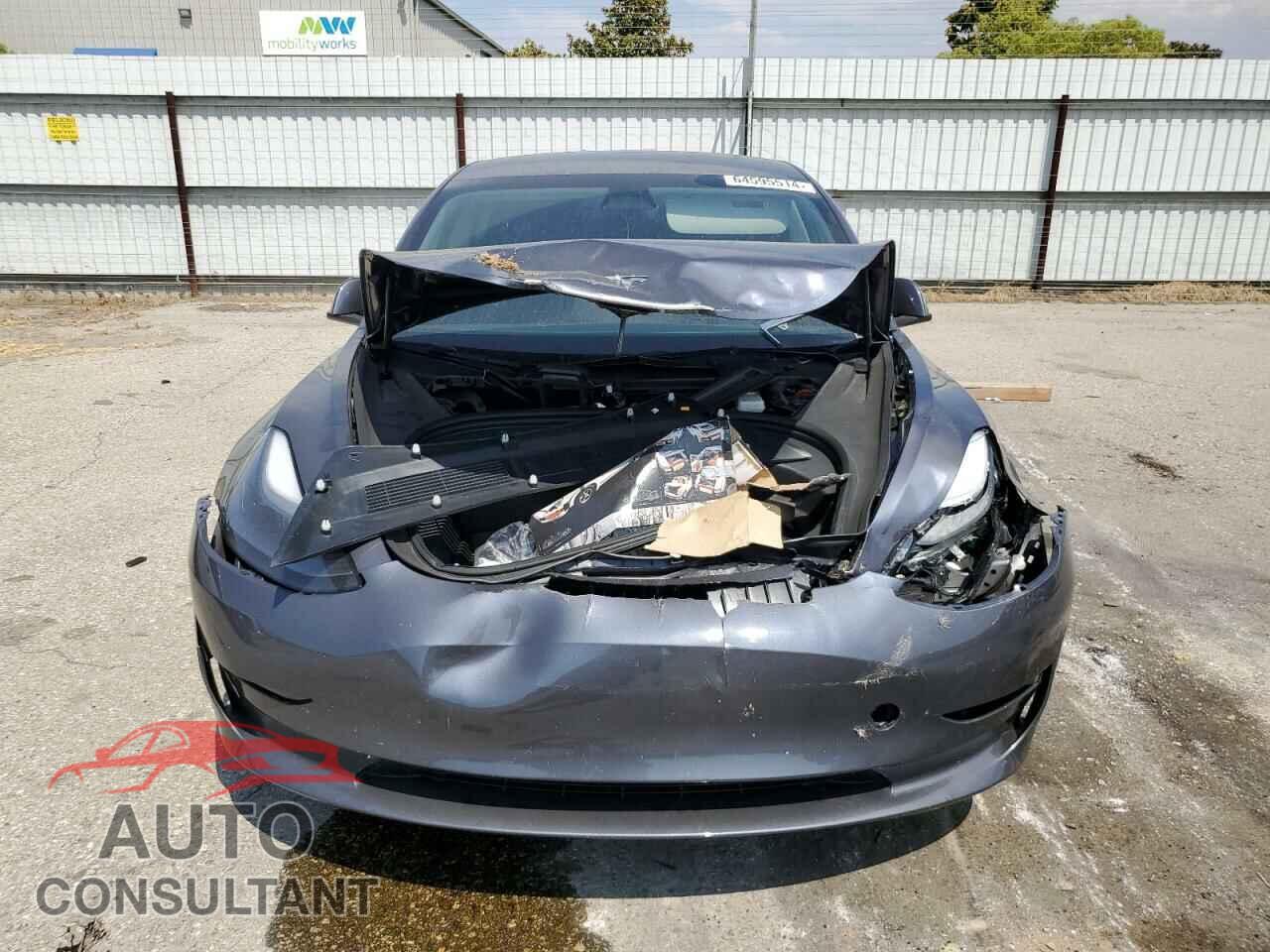 TESLA MODEL 3 2023 - 5YJ3E1EA5PF569119