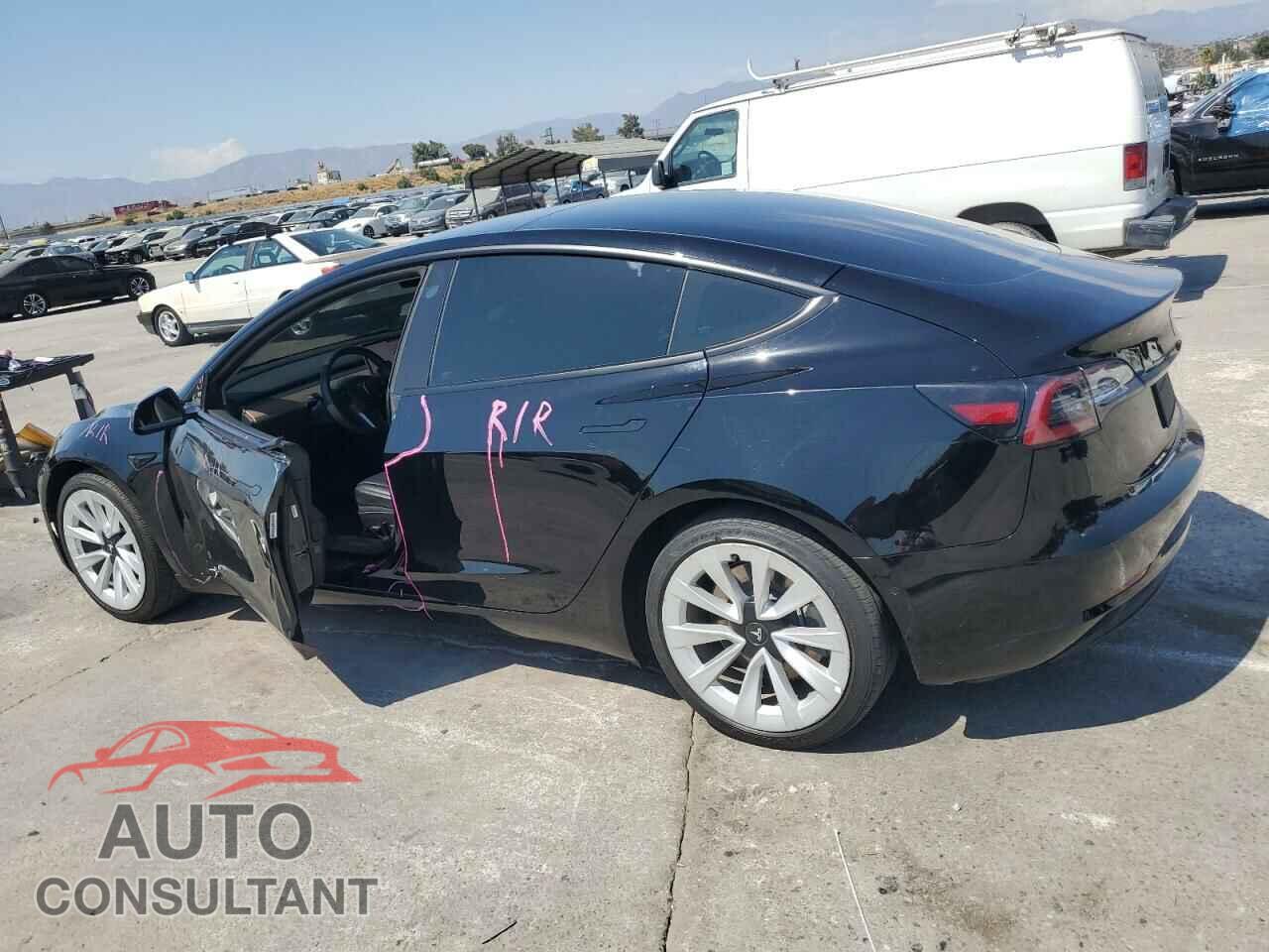 TESLA MODEL 3 2022 - 5YJ3E1EA2NF186154